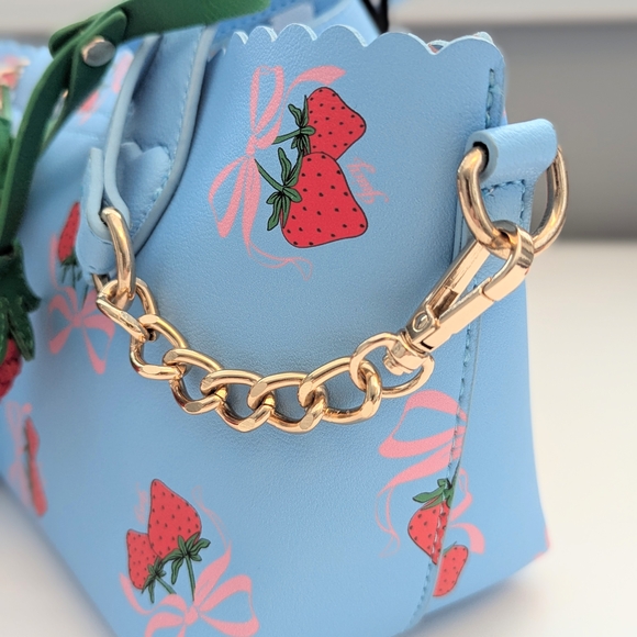 NWT Juicy Couture Sweet Strawberry Tote/Crossbody Bag w/Fun Detachable Pieces - Picture 11 of 16